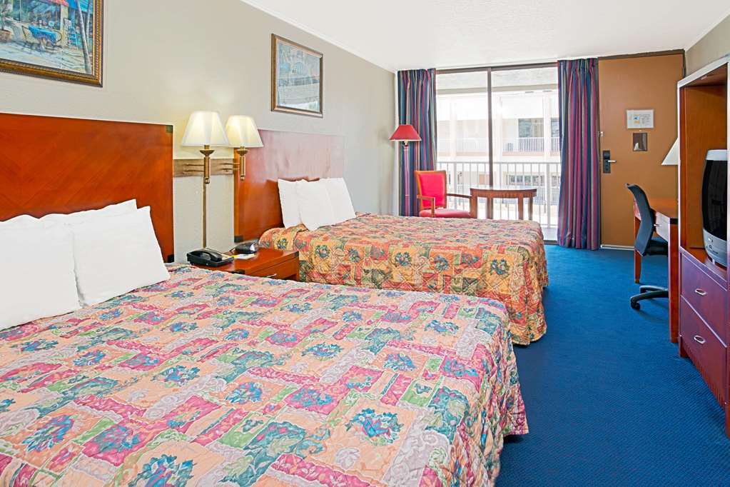 Days Inn & Suites By Wyndham Clermont Camera foto