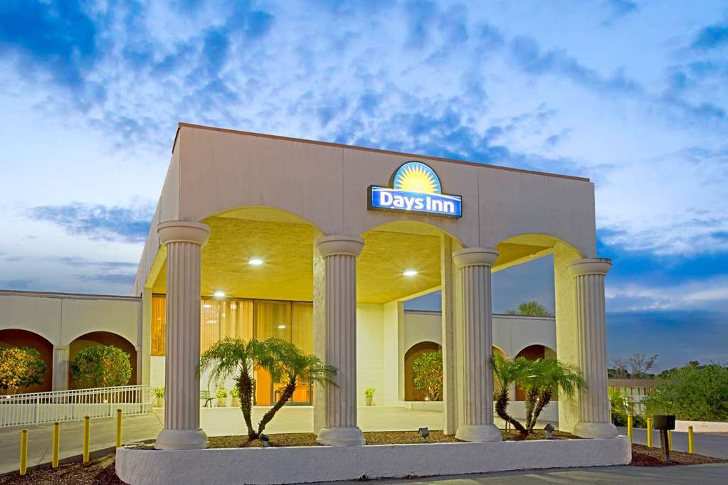 Days Inn & Suites By Wyndham Clermont Esterno foto
