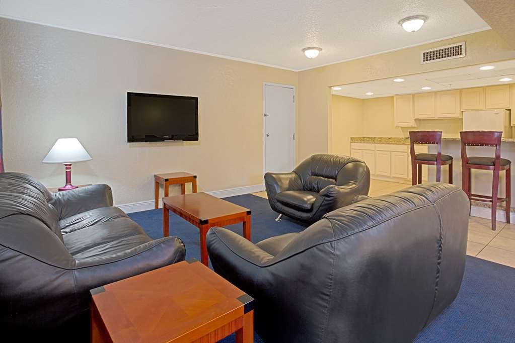 Days Inn & Suites By Wyndham Clermont Camera foto