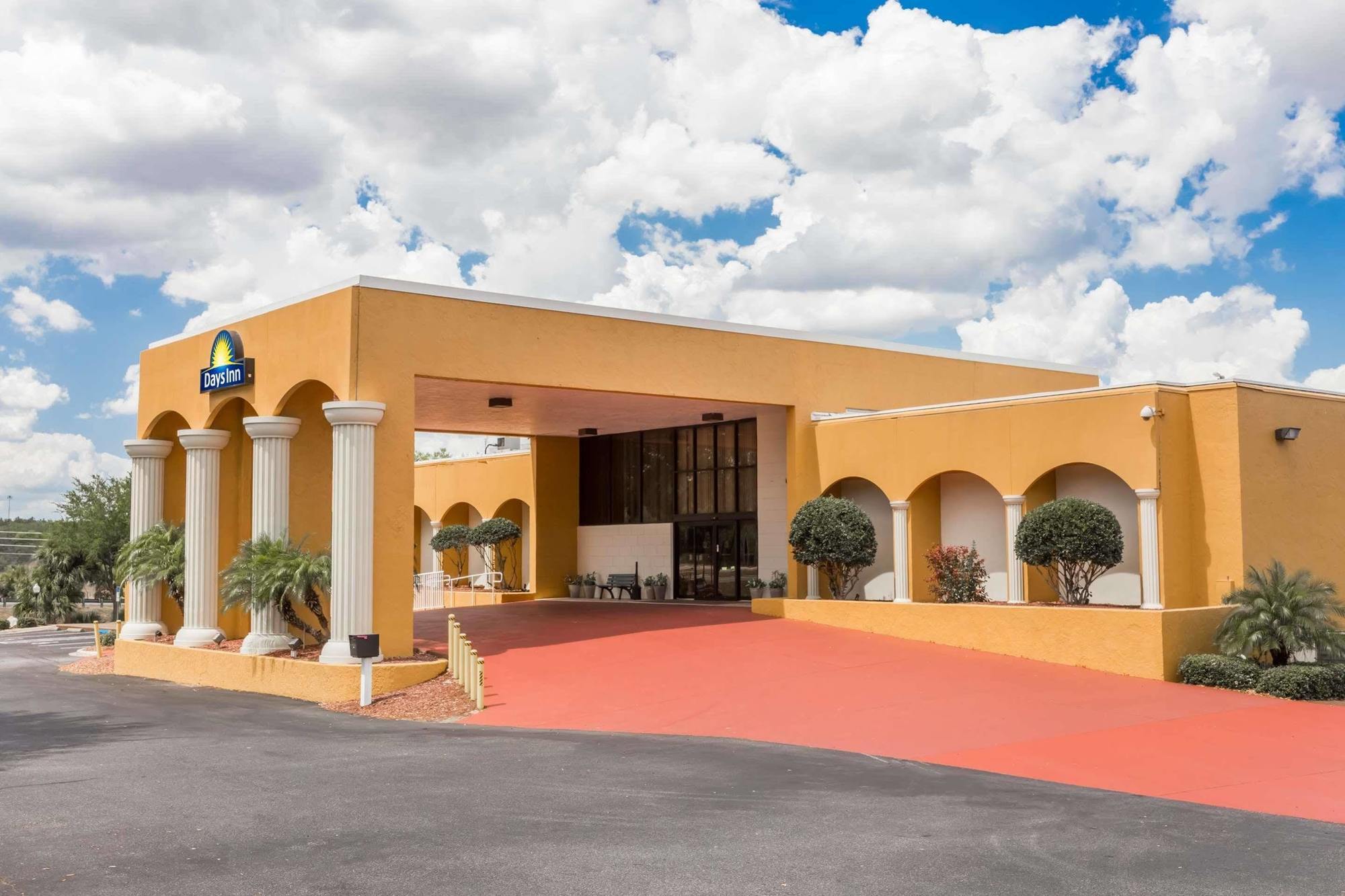 Days Inn & Suites By Wyndham Clermont Esterno foto